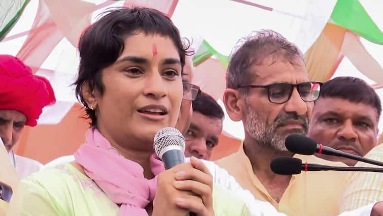 Haryana Election 2024 Vinesh Phogat begins Julana seat campaign Congress Priyanka Gandhi Brij Bhushan Sharan Singh Haryana Election: Vinesh Phogat Kicks Off Julana Campaign, Says ‘Brij Bhushan Is Not The Country’