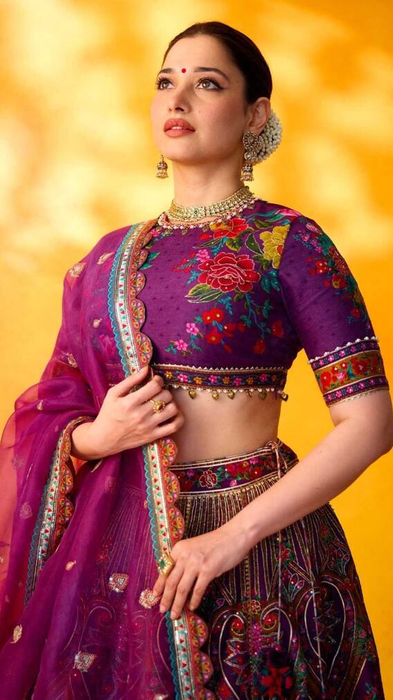 पर्पल लहंगा चोली में तमन्ना के लुक पर फिदा हुए फैंस