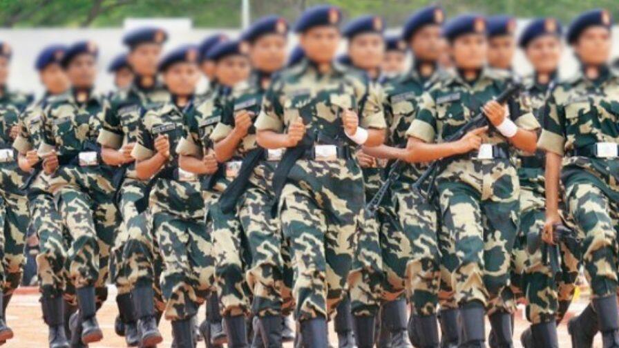 Government job Excellent opportunity for 10th pass in CRPF job with salary of Rs 69000 Government job - CRPF ਵਿਚ 10ਵੀਂ ਪਾਸ ਲਈ ਨੌਕਰੀਆਂ, ਤੁਰਤ ਕਰੋ ਅਪਲਾਈ, ਜਾਣੋ ਵੇਰਵੇ...