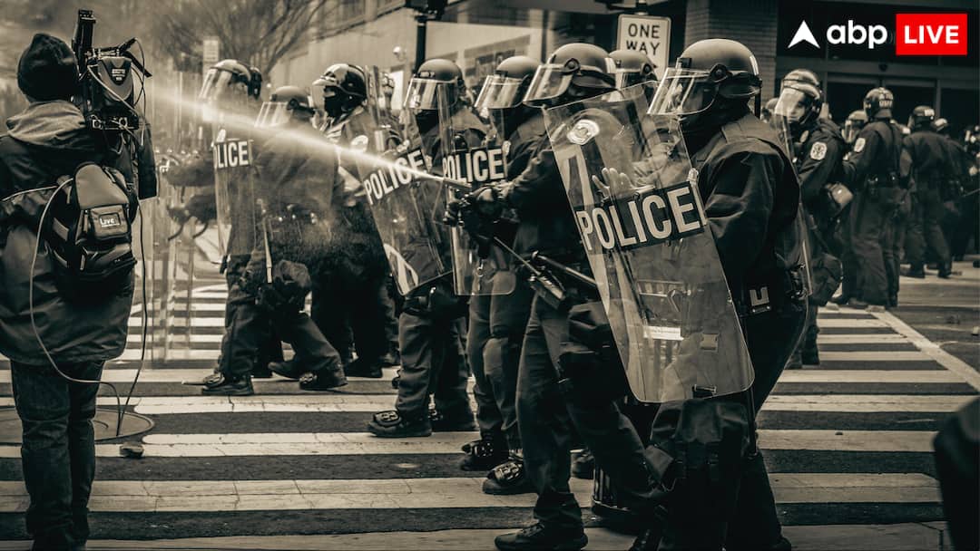 पुलिस में भी होती है खास स्पेशल फोर्स, मिलती है इतनी ज्यादा सैलरी और सुविधाएं special force in the state police too they get such high salary and facilities पुलिस में भी होती है खास स्पेशल फोर्स, मिलती है इतनी ज्यादा सैलरी और सुविधाएं