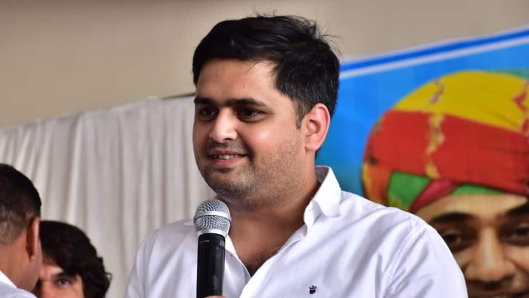 Jammu-Kashmir Election: Congress Releases Third List Of 19 Candidates, Fields Ex-NSUI Chief Neeraj Kundan Jammu-Kashmir Election Congress Releases Third List Of 19 Candidates Fields Ex-NSUI Chief Neeraj Kundan From Bishnah Sopor Jammu East Jammu West Jammu-Kashmir Election: Congress Releases Third List Of 19 Candidates, Fields Ex-NSUI Chief Neeraj Kundan