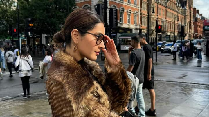 Raashii Khanna treated fans with pictures from her London vacation on Gram.