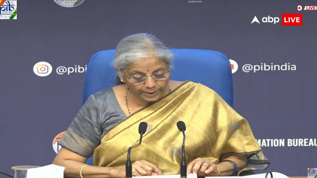 GST Council Makes GOM To Study On Reduction Of GST On Health Life Insurance Premium Final Decision In Next GST Council Meeting GST Council Meeting: नहीं हुआ हेल्थ-लाइफ इंश्योरेंस के प्रीमियम पर जीएसटी घटाने का फैसला, अगली मीटिंग में निर्णय संभव