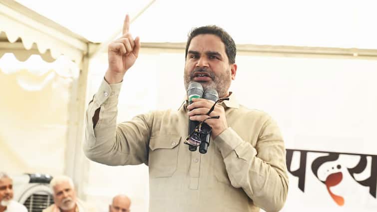 Prashant Kishor remind Rahul Gandhi 1977 Indira Gandhi Performance after jolt Congress राहुल गांधी ने अब तक क्या किया हासिल, अब क्या करना बाकी? प्रशांत किशोर ने दे दिया डायरेक्ट मैसेज