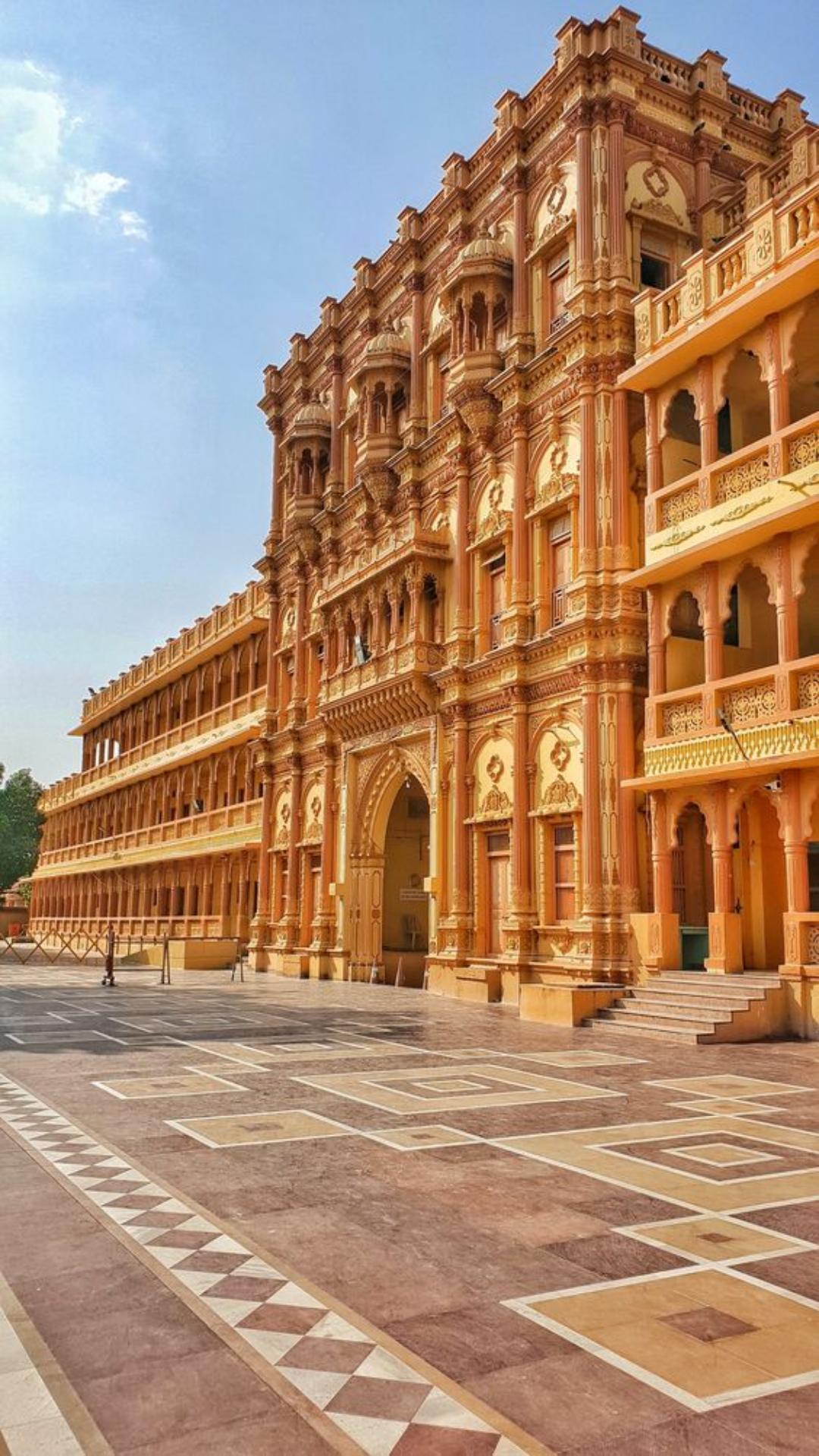 गुजरात पश्चिमी भारत में