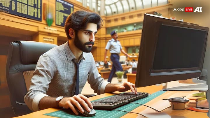आवेदन करने के लिए उम्मीदवार की उम्र 18 से 33 साल होनी चाहिए. 12वीं पास और कुछ पदों के लिए ग्रेजुएशन पास उम्मीदवार अप्लाई कर सकते हैं.