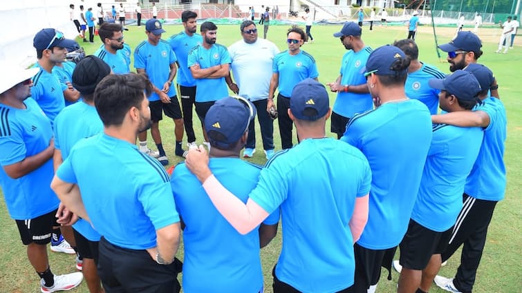 Duleep Trophy 2024 India A India B and India C India D teams clash at Anantapur Duleep Trophy 2024: అనంతపురంలో దులీప్ ట్రోఫీ 2024-25 రెండో రౌండ్ మ్యాచ్‌లు - ఇండియా జట్లకు కెప్టెన్లు వీరే