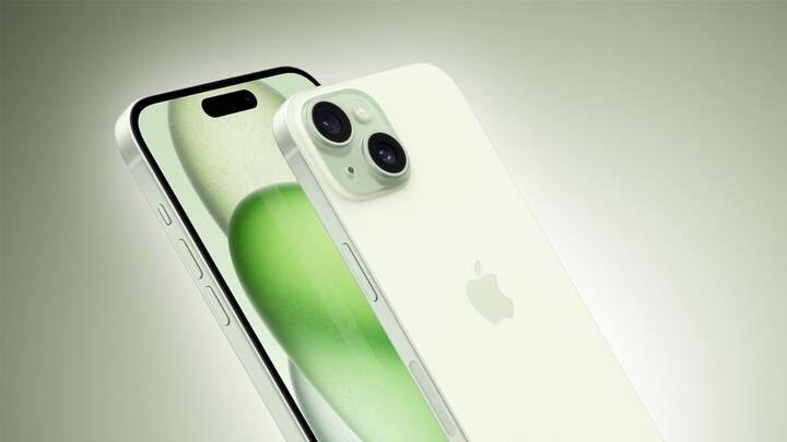 गेल्या वर्षी iPhone 15 ची किंमत 79,900 रुपये होती.