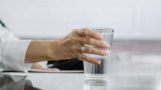 Astrology Tips : தண்ணீரை வைத்து தலை எழுத்தை மாற்றலாம்.. நீங்களும் பின்பற்றுங்க!