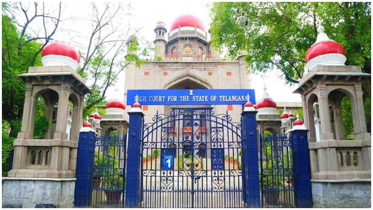 Telangana High Court ordered the Revanth Reddy government to conduct the BC caste census within three months. Telangana High Court: బీసీ కులగణనకు 3 నెలల టైం- తెలంగాణ ప్రభుత్వానికి హైకోర్టు కీలక ఆదేశం