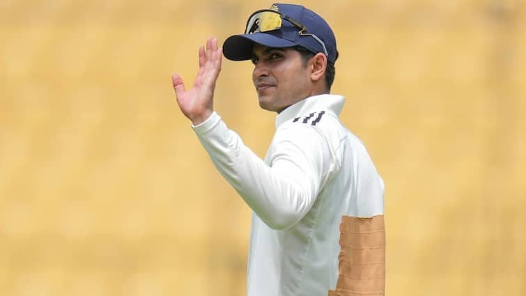 BCCI Announces Updated Squads Duleep Trophy 2024 Second Round Mayank Agarwal Replaces Shubman Gill India A Captain BCCI Announces Squads For Duleep Trophy 2024 2nd Round, Mayank Agarwal Replaces Shubman Gill As India A Captain