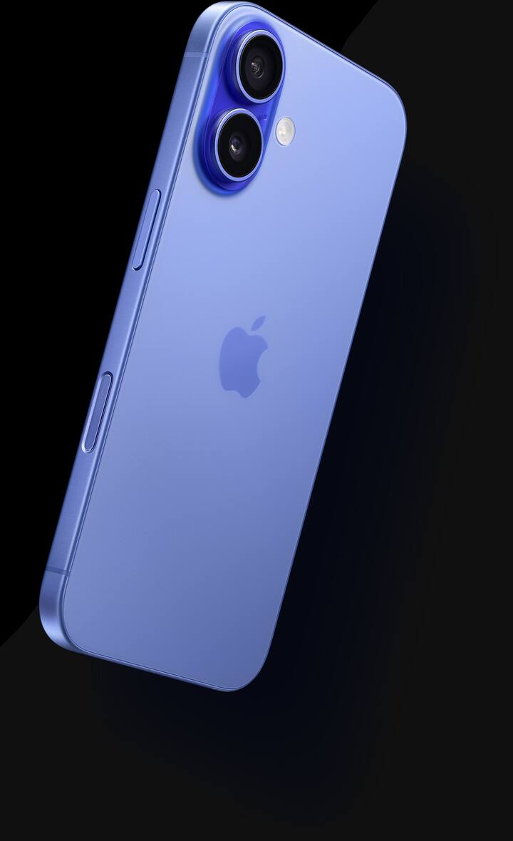 ஐபோன் 16 மாடலை வாங்க விரும்புவோர் செப்டம்பர் 13 ஆம் தேதி மாலை 5:30 மணி முதல் முன்பதிவு செய்யலாம். செப்டம்பர் 20 ஆம் தேதியில் இருந்து கடைகளில் பெற்றுக்கொள்ளலாம்.