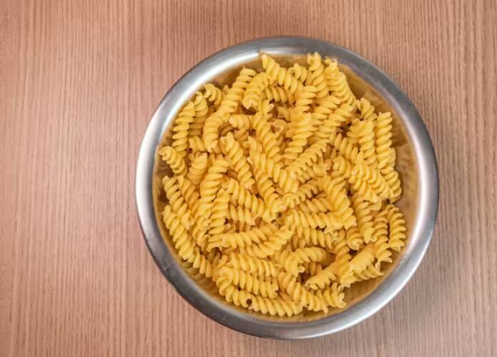 ਜੇਕਰ ਤੁਸੀਂ ਬੱਚਿਆਂ ਲਈ ਕੋਈ ਸਵਾਦਿਸ਼ਟ ਡਿਸ਼ ਬਣਾਉਣ ਬਾਰੇ ਸੋਚ ਰਹੇ ਹੋ ਤਾਂ ਤੁਸੀਂ ਉਨ੍ਹਾਂ ਲਈ ਮੈਕਰੋਨੀ ਬਣਾ ਸਕਦੇ ਹੋ।