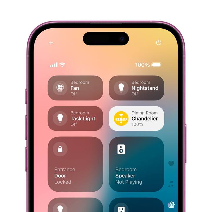 புதிய ஐபோன் 16 சீரிஸ் A18 பயோனிக் சிப்செட்டை கொண்டுள்ளது. 12MP 2x டெலிஃபோட்டோ லென்ஸ், 48MP ஃப்யூஷன் கேமராவை கொண்ட ஐபோன் 16 HDR ஆதரவுடன் 60fps இல் 4K வீடியோவை பதிவு செய்யும் திறன் கொண்டது.