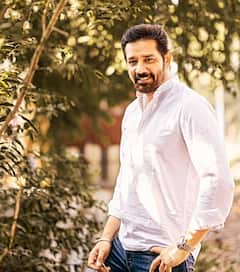 फिल्मों में फ्लॉप लेकिन टीवी पर स्टार बन गया ये एक्टर, फिर एक शो ने बर्बाद कर दिया करियर, 6 साल तक रहा खाली