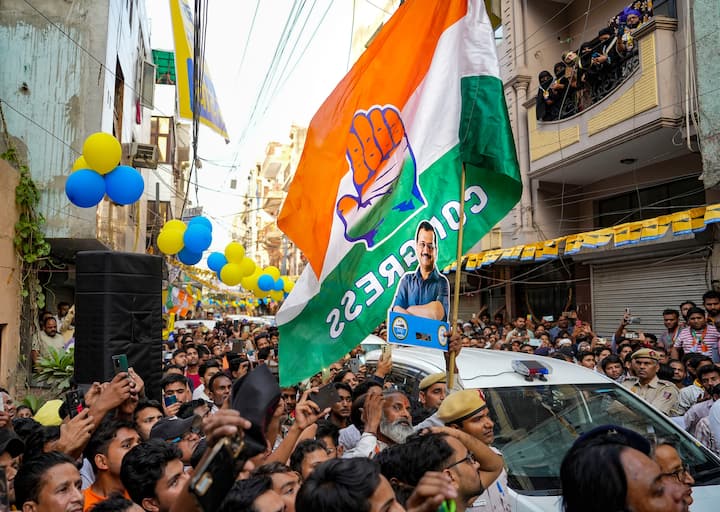 दूसरा कारण- दोनों दल खुद को मजबूत मानते हैं. कांग्रेस का कैडर पूरा है, वहीं आपकी भी दो राज्यों में सरकार है।