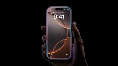 iphone 16 pro launched apple event 2024 know specs features price in india iPhone 16 Pro Price : ভারতে বড় স্ক্রিন দুর্দান্ত ক্যামেরা-সহ নতুন আইফোনের দাম কত হবে ?