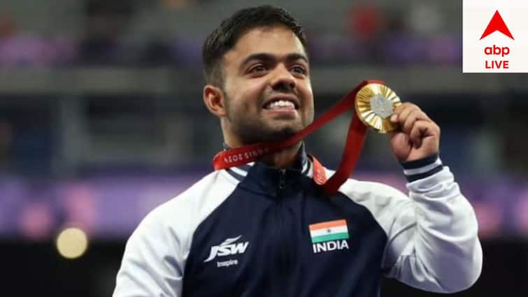 paris paralympics 2024 navdeep singh's first throw leaves him in disbelief full story Paris Paralympics 2024: কোচের কথাই বিশ্বাস করেননি, কাটিয়েছিলেন দিব্যিও, সোনার পদক গলায় ঝুলিতে এ কী করলেন নভদীপ?