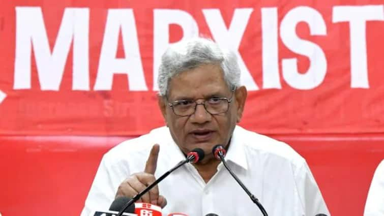 CPI(M) General Secretary Sitaram Yechury's condition critical, admitted in ICU Sitaram Yechury: ICU में माकपा महासचिव सीताराम येचुरी, हालत गंभीर