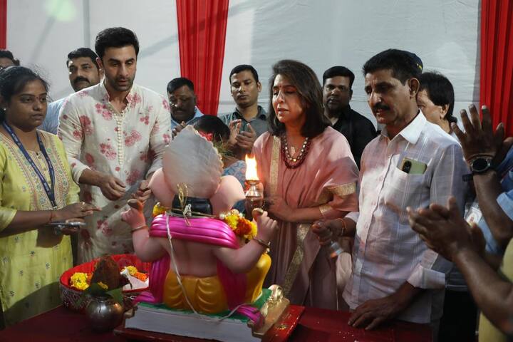Besides the Kapoors, Salman Khan's family is also known to be quite secular as they celebrate all Indian festivals with a lot of fervour.