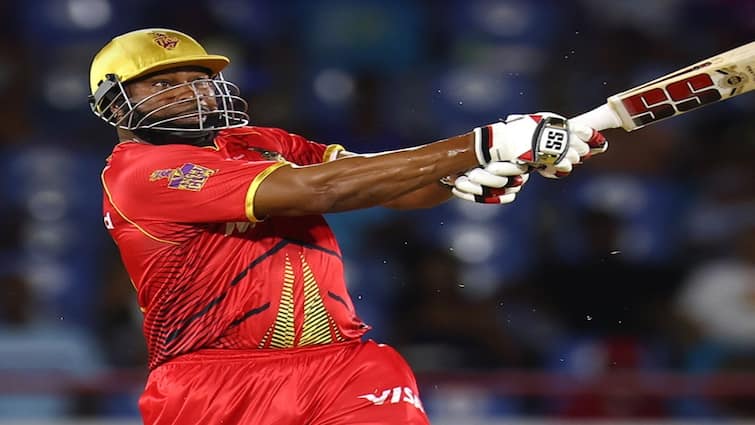 CPL T20 Kieron Pollard smashed 4 sixes in 18th over CPL T20 Kieron Pollard: பொளந்து கட்டிய பொல்லார்ட்.. கதி கலங்கிய கரீபியன் லீக்!