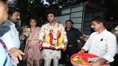 Ranbir Kapoor Ganpati Visarjan: અભિનેતા રણબીર કપૂરે આલિયા વગર કર્યું ગણપતિ વિસર્જન, જુઓ તસવીરો