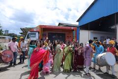 ढोल-ताशाच्या गजरात झी मराठी अवॉर्ड्स 2024 वोटिंग फ्लॅग ऑफ !