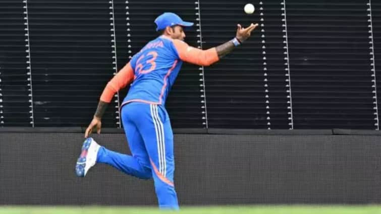 suryakumar yadav t20 world cup 2024 final catch transformed into ganesh puja theme pandal photo goes viral गणेश पूजा पंडाल में बदला सूर्यकुमार यादव का कैच, टी20 वर्ल्ड कप में ऐतिहासिक जीत की याद हुई ताजा