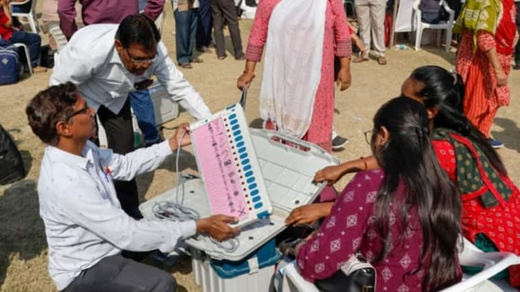 haryana jammu kashmir assembly election 5 exit polls results that gone right ये हैं 5 सबसे सटीक एग्जिट पोल, तीसरा वाला देखकर पकड़ लेंगे सिर