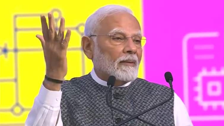 PM Modi Semicon India 2024 Greater Noida Announcement Speech Watch Video Yogi Adityanath Semiconductor Boost 'Govt Offering 50% Support For Setting Up Semiconductor Factories': PM Modi Highlights India's Plans To Boost Sector At Semicon India 2024