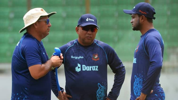 khaled mahmud steps down from bangladesh cricket board director position ahead india vs bangladesh test series 2024 भारत के खिलाफ सीरीज से पहले बांग्लादेश को झटका, वर्ल्ड कप जिताने वाले दिग्गज ने दिया इस्तीफा