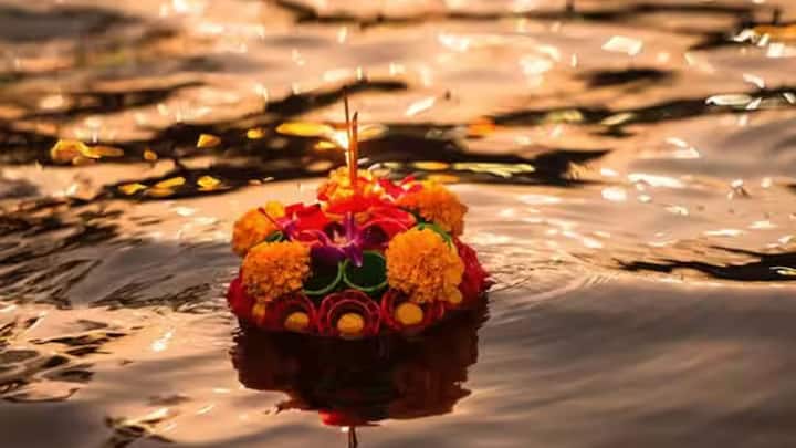 ডিসক্লেমার : ধর্মীয় বিশ্বাস নিজস্ব। এ ব্যাপারে কোনও মতামত এবিপি লাইভের নেই। এবিপি লাইভ ধর্ম সম্পর্কিত কোনো সম্পাদকীয় / সম্পাদক-নিয়ন্ত্রিত তথ্য, পরামর্শ প্রদান করে না। প্রদত্ত পরামর্শ ও তথ্য প্রয়োগের আগে সংশ্লিষ্ট বিশেষজ্ঞের পরামর্শ নিন। (ছবি সৌজন্য- পিটিআই)