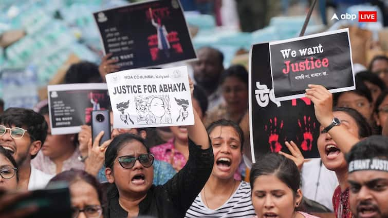 Kolkata Rape Murder Case R G Kar Medical College and Hospital Protest Doctors TMC Mamata Banerjee Know details Kolkata Rape Case: मांगों पर रार, कब खत्म होगी हड़ताल? CM ममता बनर्जी से मिलने को डॉक्टर तैयार पर रख दी बड़ी शर्तें!