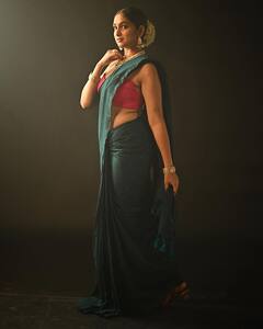 Priyadarshini Indalkar : अवखळ हासरी, अल्लड लाजरी! 'महाराष्ट्राची हास्यजत्रा' फेम अभिनेत्रीचे 'हे' फोटो पाहिलेत का?