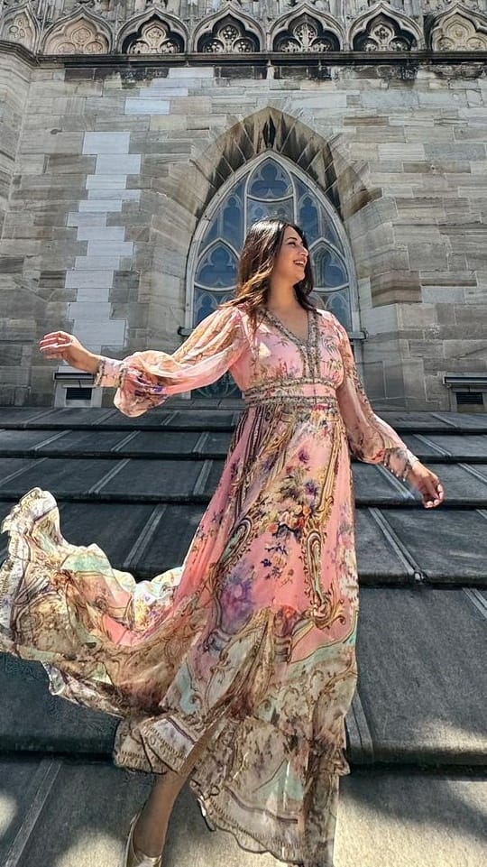 कभी टूटपेस्ट के डिब्बे बेचती थी ये हसीना!