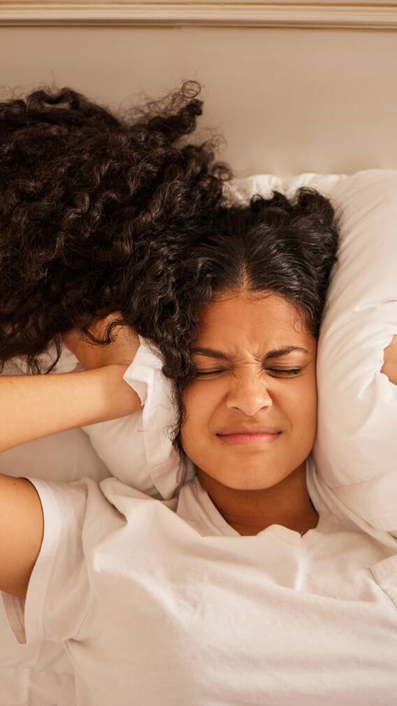 నిద్ర రావట్లేదా? అయితే ఈ ఫుడ్స్ తినేయండి