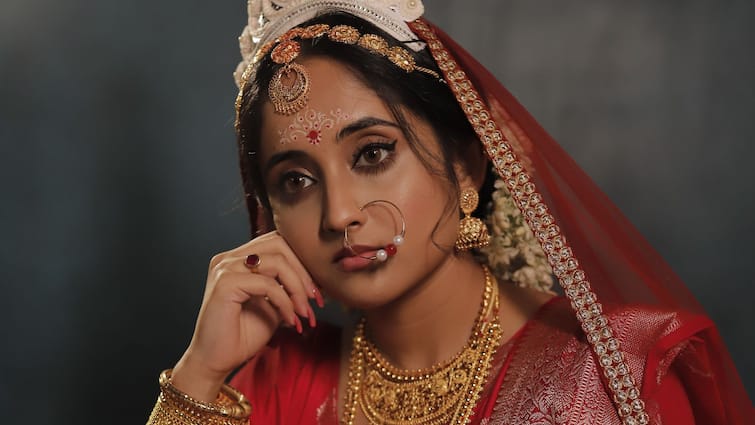 Soumitrisha Kundoo debut in Web Series Rupanjana Indrasish Rajdeep Sairity casted in Kaal Ratri Soumitrisha Kundoo: এবার ওয়েব সিরিজে ডেবিউ সৌমিতৃষার, 'কালরাত্রি'-তে থাকছেন আর কে কে?