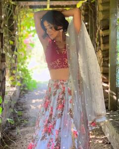 Anshu Saggar : మన్మథుడు హీరోయిన్​ అన్షు లేటెస్ట్ ఫోటోలు చూశారా? సినిమా వచ్చి 22 ఏళ్లు అయినా ఆమె అందం తగ్గట్లేదుగా