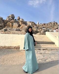 Hina Khan Chemotherapy Side Effects:  किमोथेरपीच्या दुष्परिणामांमुळे हिना खानची प्रकृती बिघडतेय, पोस्ट शेअर केली आणि म्हणाली - 'दर 10 मिनिटांनी...'