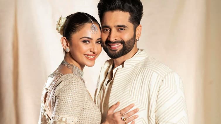 Rakul Preet Singh Dad Asked Jackky Bhagnani What's Your Plan With My Daughter AfterA Few Months Of Dating Rakul Preet Singh Shares His Dad Asked Jackky Bhagnani 'What's Your Plan With My Daughter' After 4-5 Months Of Dating