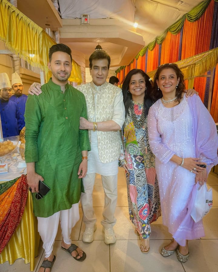 Yesteryear actor and Ekta Kapoor's father Jeetendra pose with the guests. (All images: Instagram/@rizwanbachav)