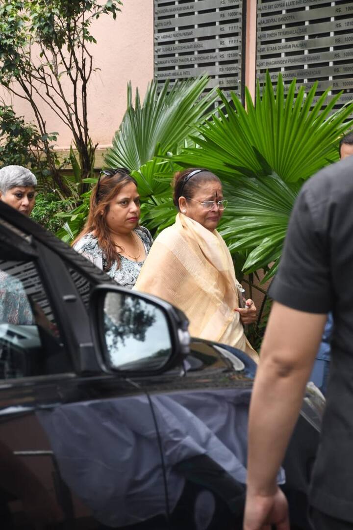 Malaika and Arhaan were seen supporting her mother Joyce.