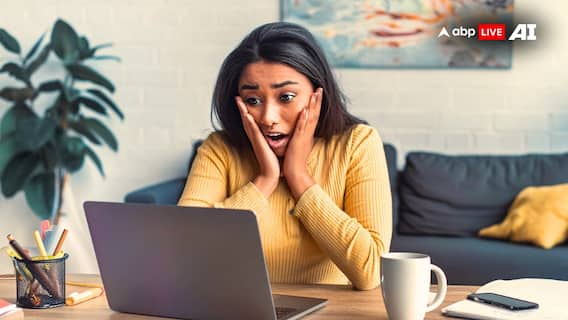 Deloitte Layoff: नामी कंपनी, 76 लाख का पैकेज! ‘ड्रीम जॉब’ से निकाले जाने पर भी खुश क्यों हैं ये लड़की? Deloitte Layoff: नामी कंपनी, 76 लाख का पैकेज! ‘ड्रीम जॉब’ से निकाले जाने पर भी खुश क्यों हैं ये लड़की?