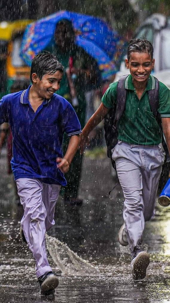 दिल्ली में भारी बारिश की संभावना