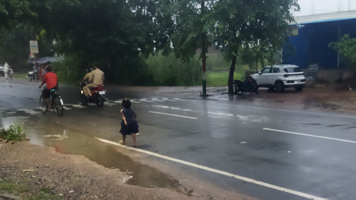 UP Weather: कानपुर बारिश का ऑरेंज अलर्ट, मौसम विभाग ने जारी की चेतावनी