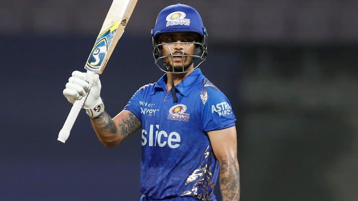 Ishan Kishan Century: ईशान किशन ने दिलीप ट्रॉफी के एक मुकाबले में दमदार प्रदर्शन करते हुए शतक जड़ दिया है. इसके ठीक बाद मुंबई इंडियंस ने उनके लिए एक पोस्ट शेयर की है.