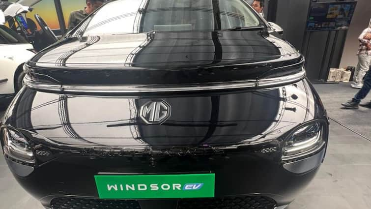 MG Windsor's Battery As A Service Explained: Will It Power The Future Of EVs Or Stall Progress? MG Windsor's Battery As A Service Explained: Will It Power The Future Of EVs Or Stall Progress?