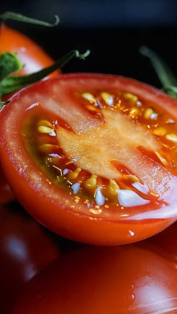 बीज वाले टमाटर खाने से क्या होता है कोई नुकसान?