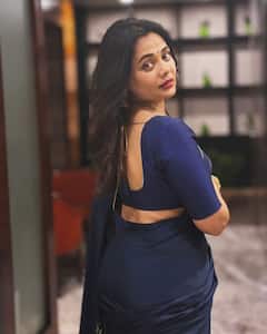 Prarthana Behere : नादच खुळा! प्रार्थनाच्या मोहक अदांनी जिंकली चाहत्यांची मनं