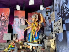 Ganeshotsav 2024 : जय माता दी मित्र मंडळाचा 'Save Girl' देखावा!